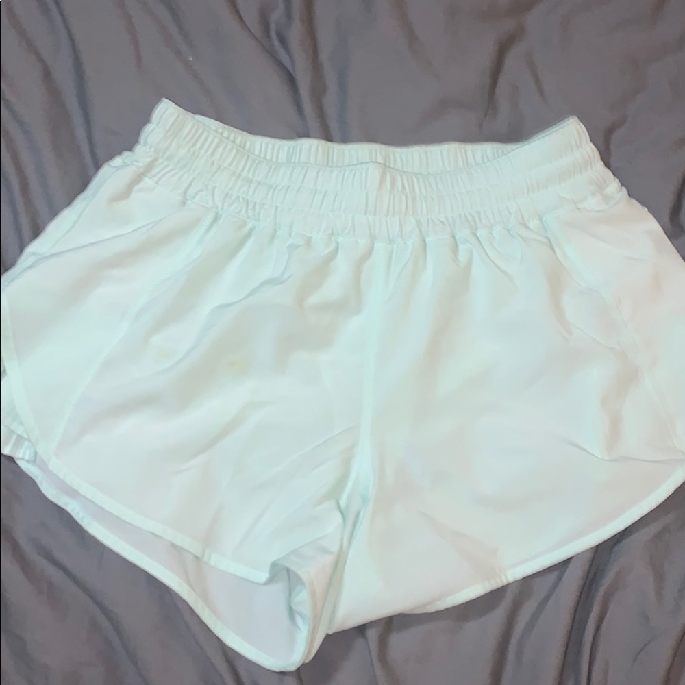 Lululemon teal pleated shorts